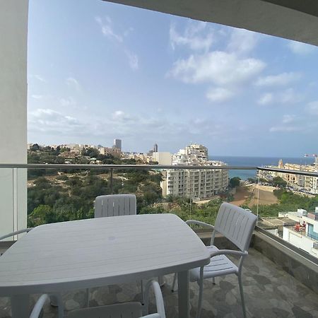 Spectacular Distant Seaview Apt 슬리에마 외부 사진