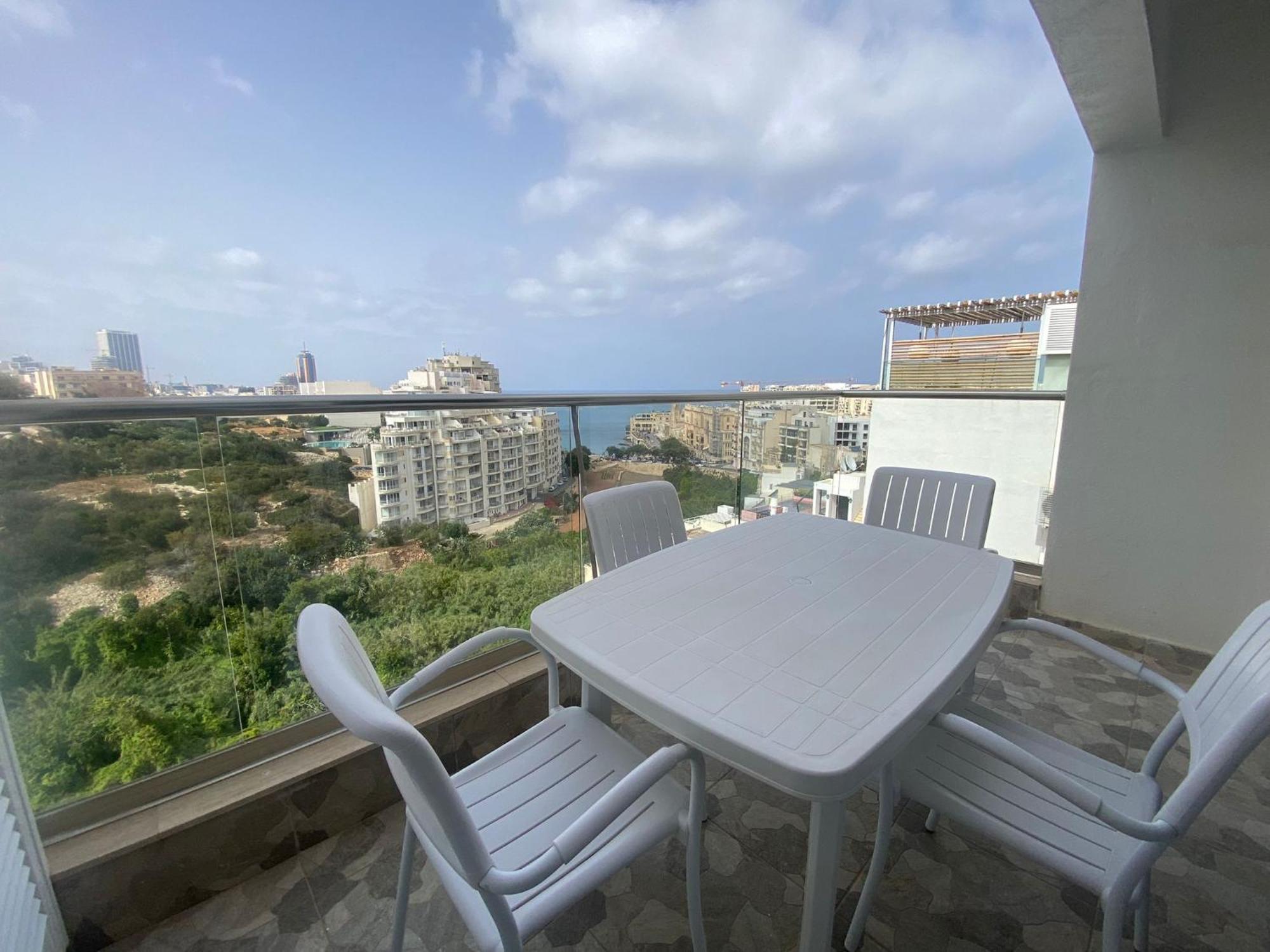 Spectacular Distant Seaview Apt 슬리에마 외부 사진